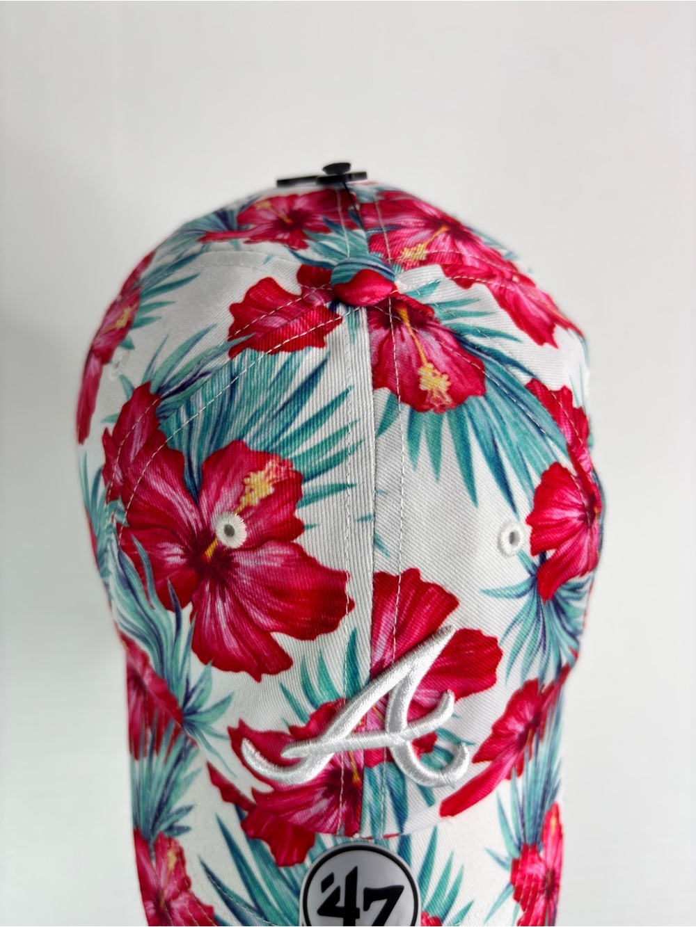 47 Clean Up Atlanta Braves MLB Women’s White Pink Flowers Hat Cap Adj Tropical - Picture 4 of 11
